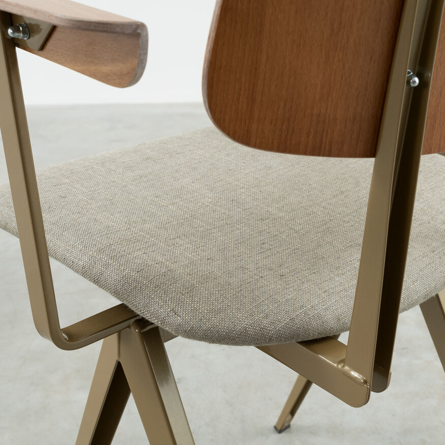 S16 Design Eetkamerstoel met armleuningen Galvanitas Compass Collection S16 Design Eetkamerstoel met armleuningen