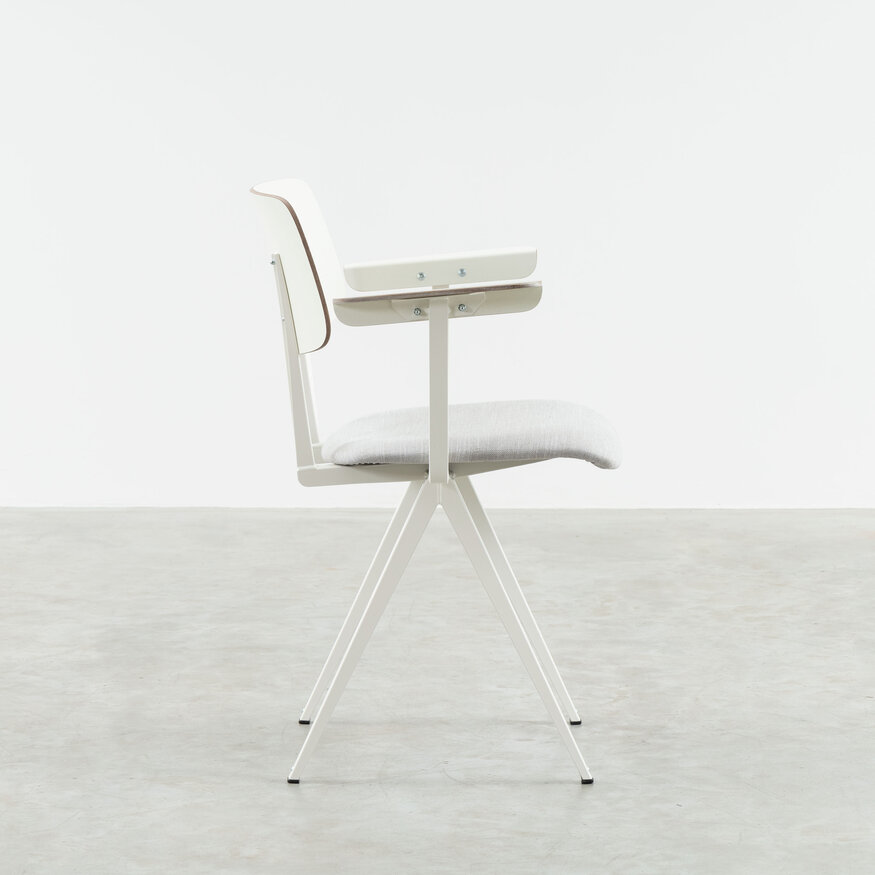 Galvanitas Compass Collection S16 Design Eetkamerstoel met armleuningen