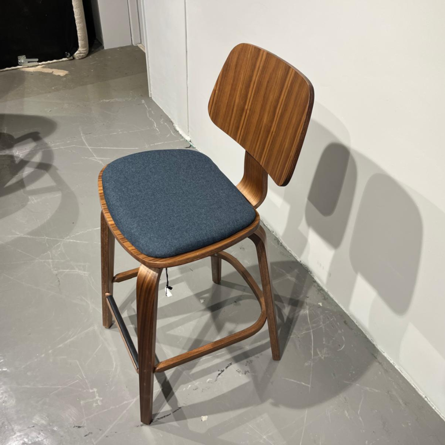 Sav & Økse Junni Counter Barstoel