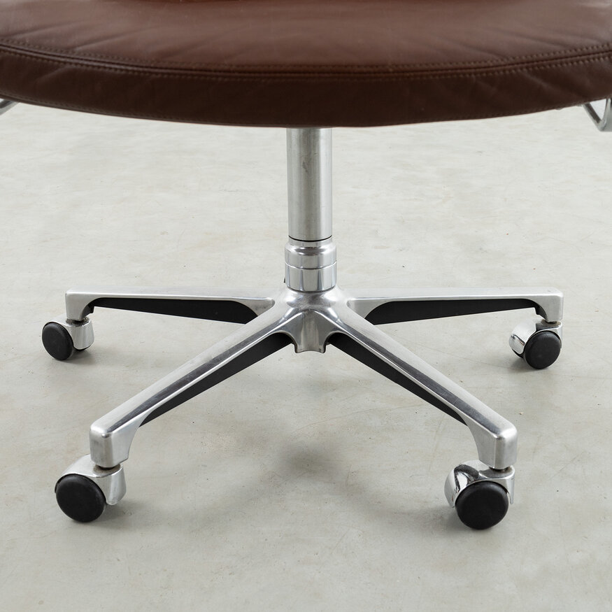 Kill International Preben Fabricius and Jorgen Kastholm desk chair leather Kill International