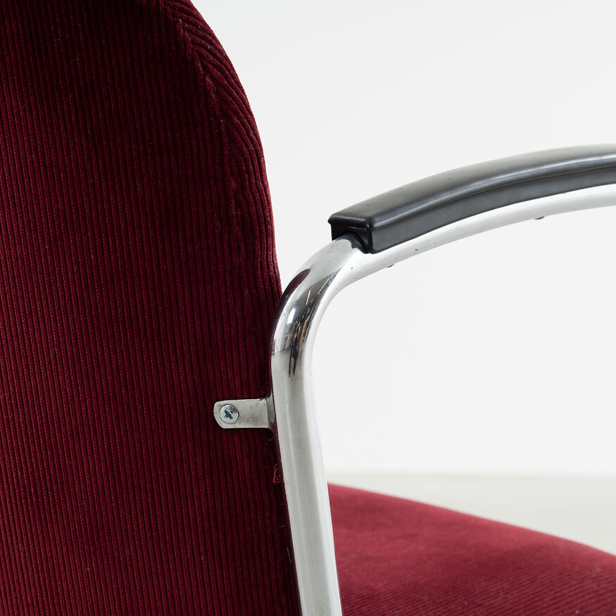 Gispen Gispen 413 ladies armchair early version 1930s dark red rib