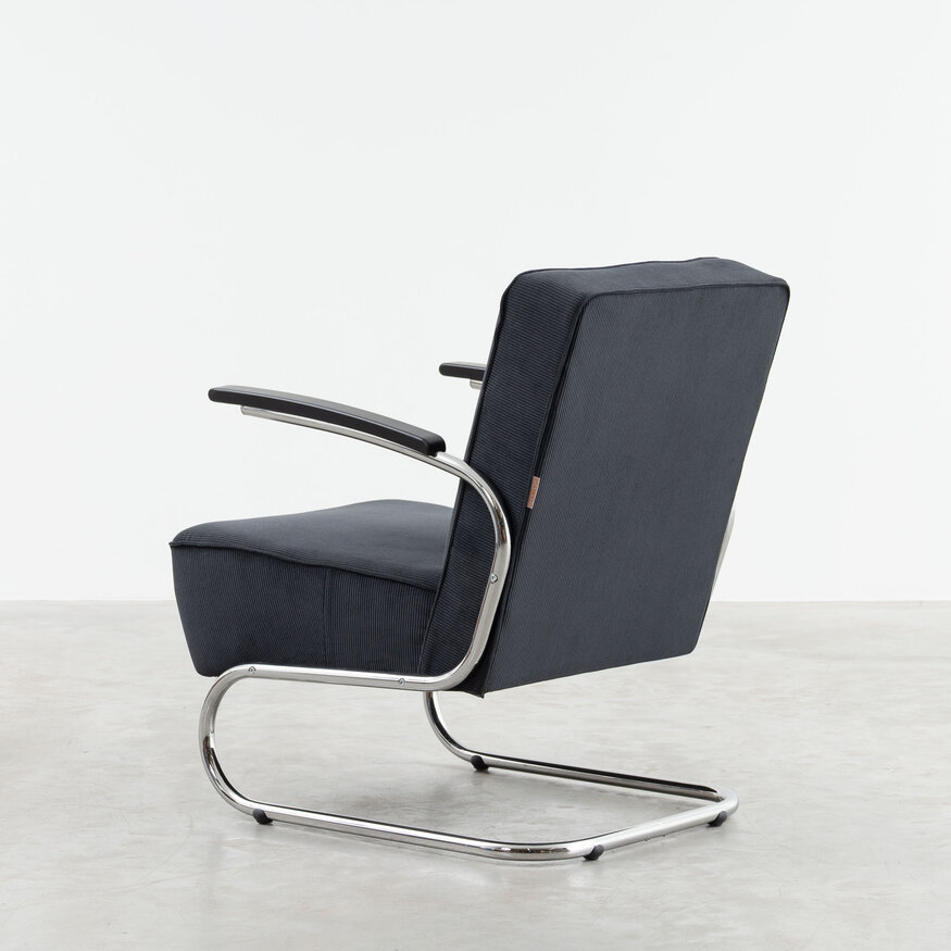 Dykmeyer De Zwaan Tubular Frame Armchair