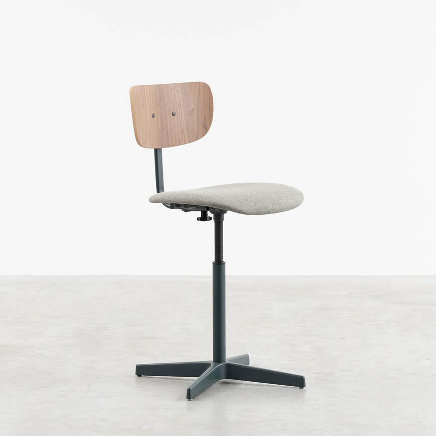 Dykmeyer Industrial Work Chair Jops