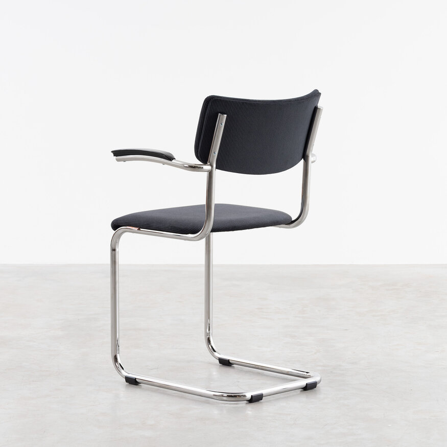 De Purmer tubular frame Dining chair Dykmeyer De Purmer tubular frame Dining chair