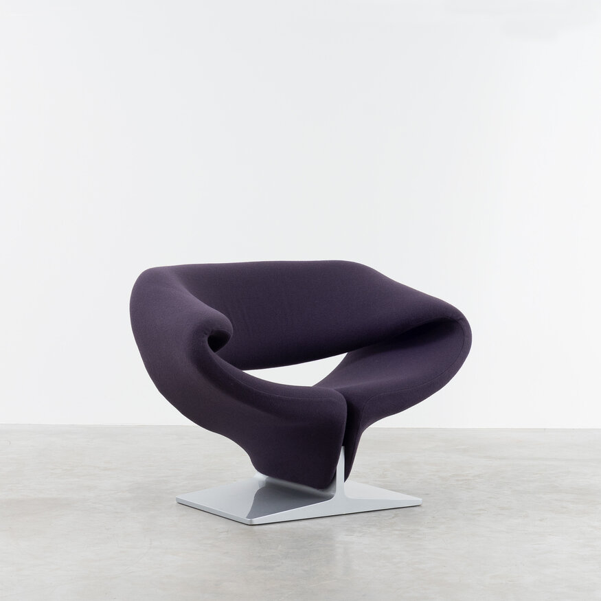 Artifort Pierre Paulin Ribbon lounge chair + ottoman purple Artifort