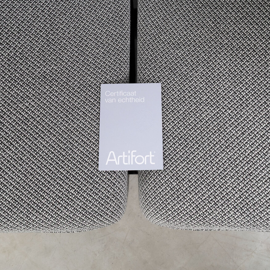 Artifort Pierre Paulin Ribbon lounge chair grey Artifort