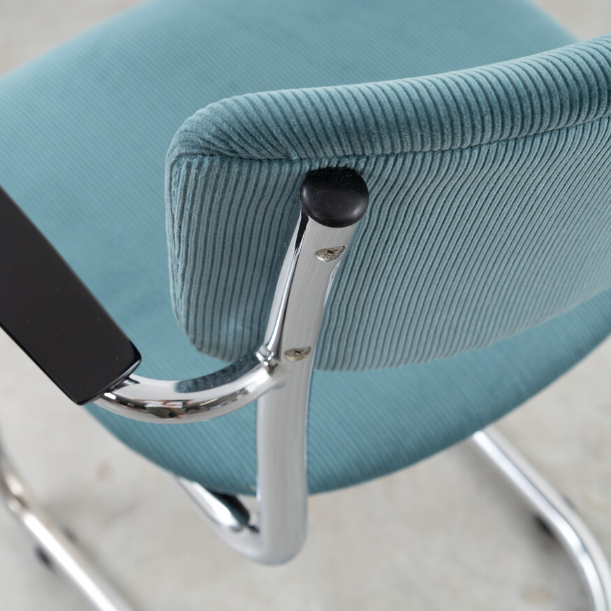 De Wit De Wit 1017 chair rib fabric sea blue