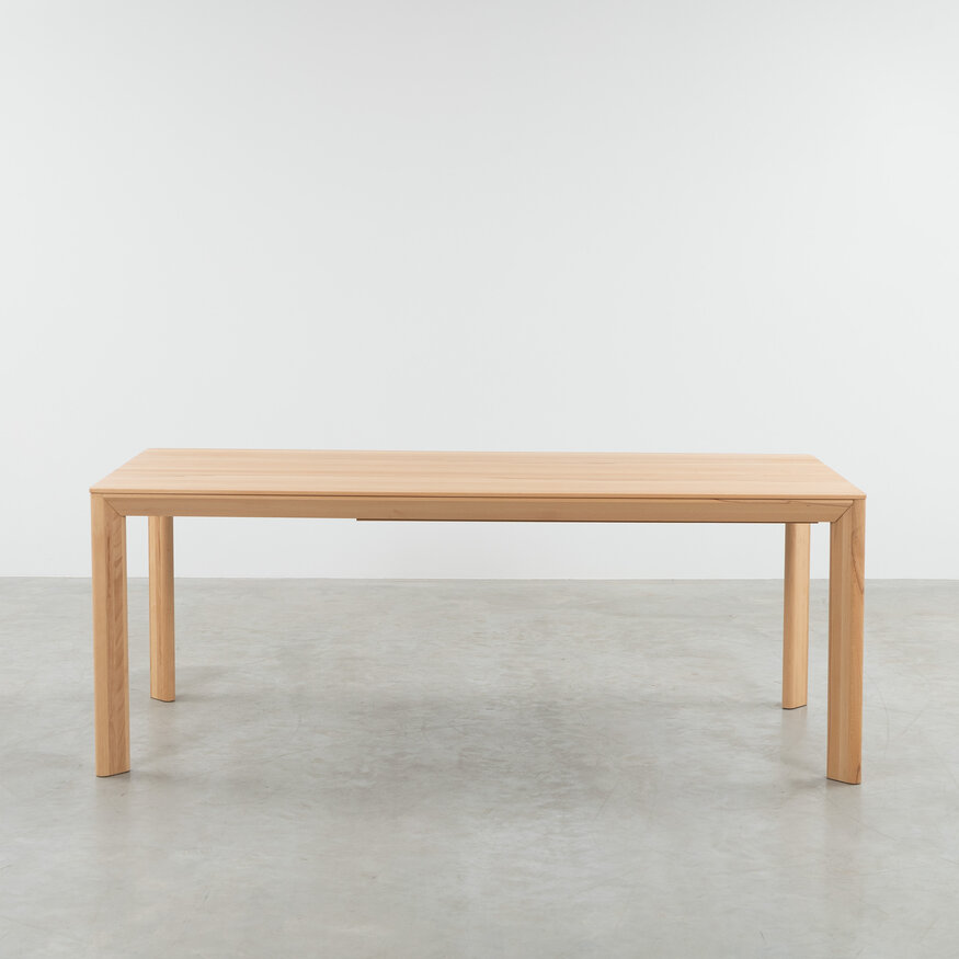 Eevi tafel uitschuifbaar geolied beuken 200x90+2x50 Sav & Økse Eevi tafel uitschuifbaar geolied beuken 200x90+2x50