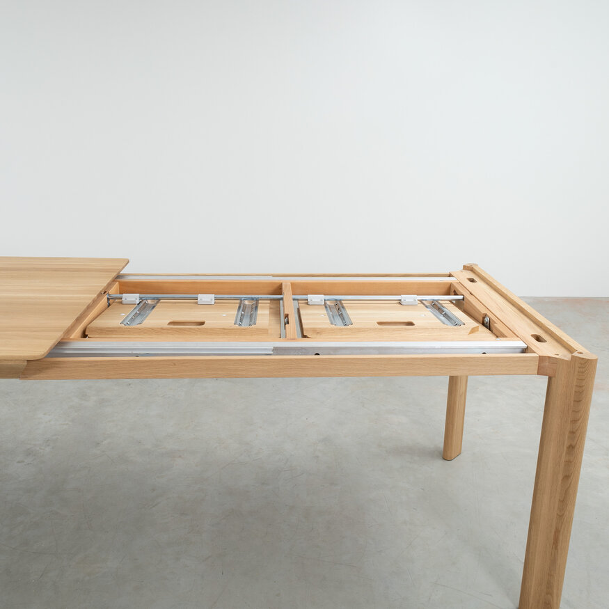 Eevi tafel uitschuifbaar geolied eiken 200x90+2x50 Sav & Økse Eevi tafel uitschuifbaar geolied eiken 200x90+2x50