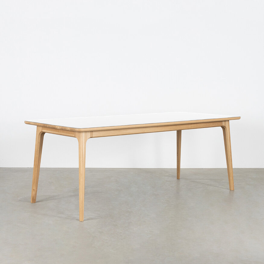 Fjerre tafel geolied eiken / fenix 029 240x100 Sav & Økse Fjerre tafel geolied eiken / fenix 029 240x100