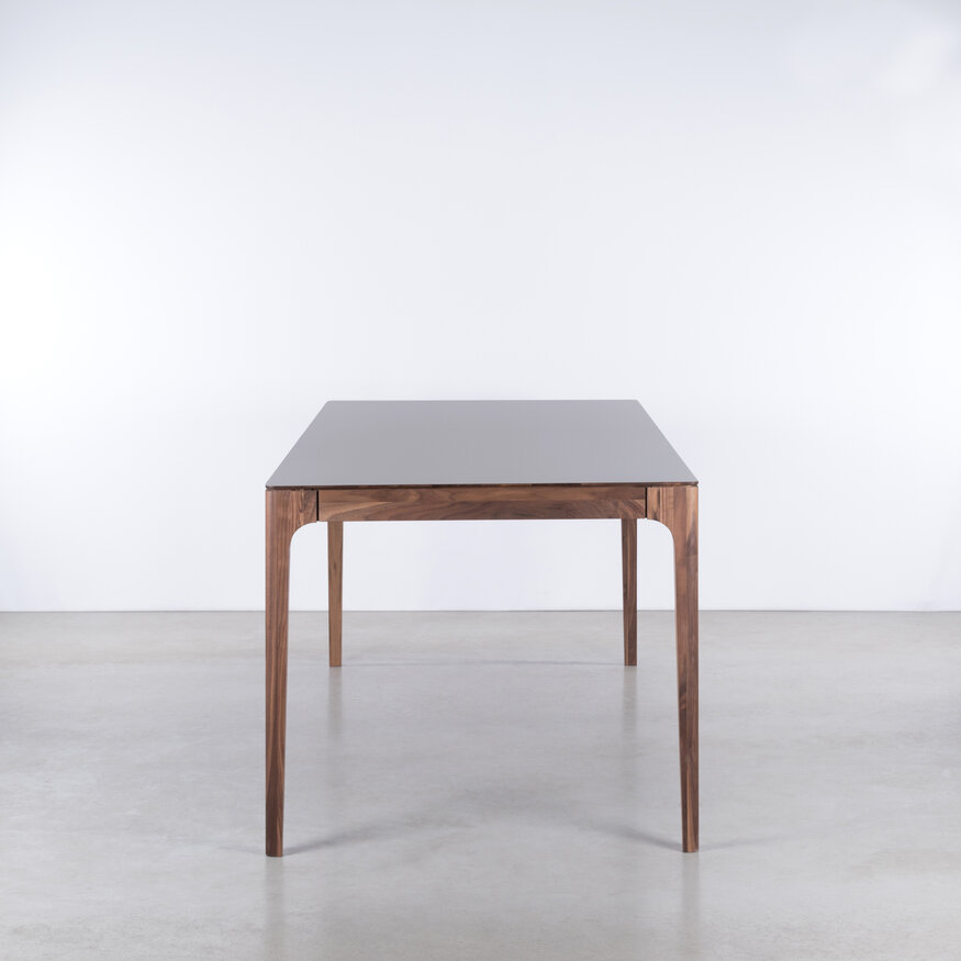 Sav & Økse  Rikke Table 160x90 + 1x50 oiled walnut / fenix 024