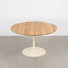 Sav & Økse Tinne Tafel met Rond Houten Blad