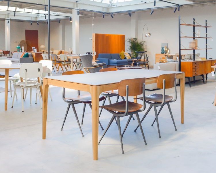 furniture showroom utrecht