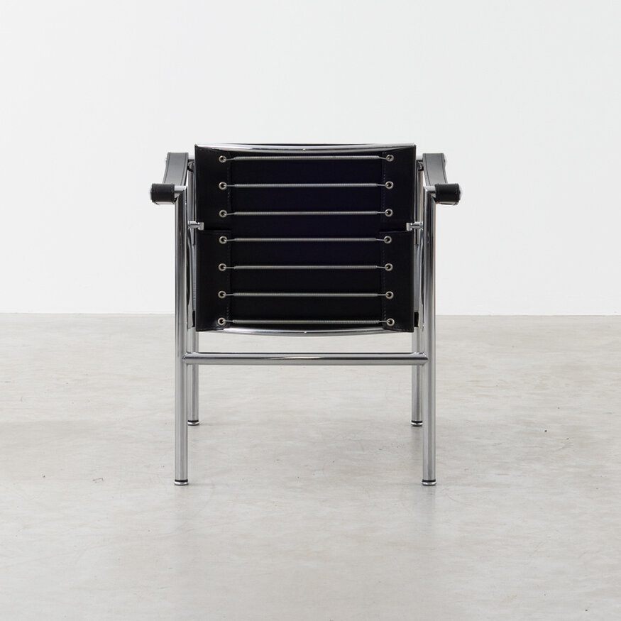 Le Corbusier LC1 black leather Cassina Cassina Le Corbusier LC1 black leather Cassina