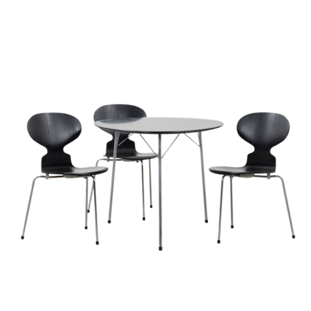 Arne Jacobsen set Egg table + 3 Ant chairs 3 leg black Fritz Hansen