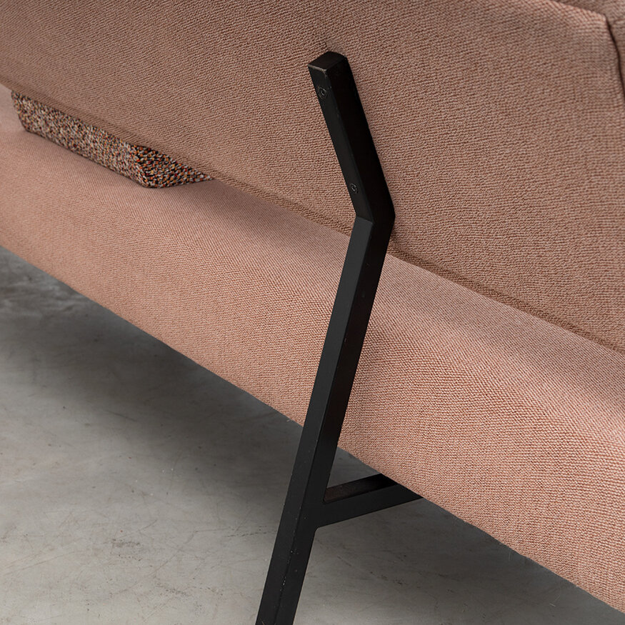 Martin Visser BR03 daybed Ploeg fabric pink Spectrum Spectrum Martin Visser BR03 daybed Ploeg fabric pink Spectrum