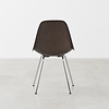 Herman Miller Eames chair met zitkussen fiberglass bruin Herman Miller