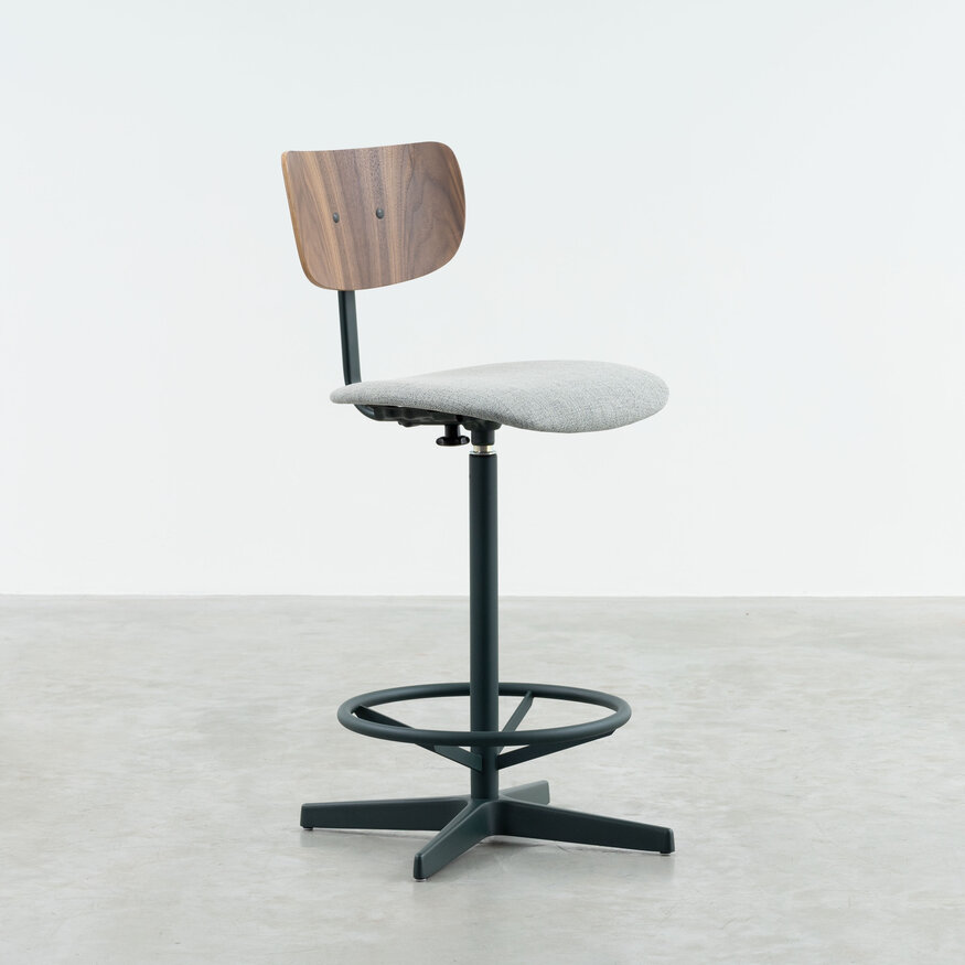 Dykmeyer Industrial Counter Design Bar Chair Jops