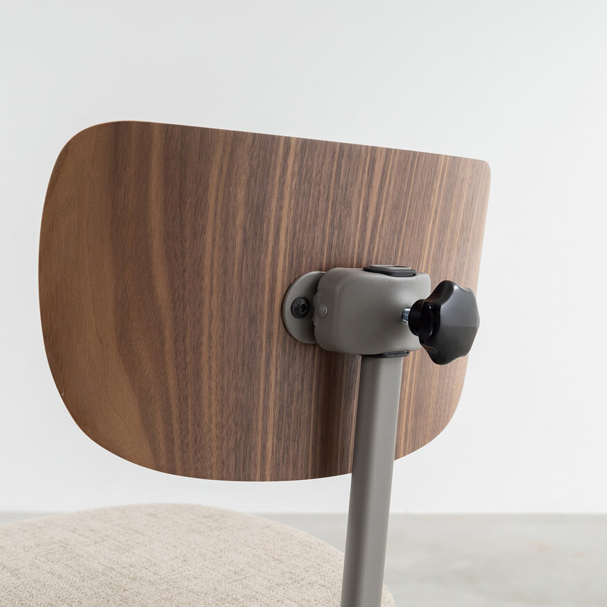 Dykmeyer Industrial Counter Design Bar Chair Jops