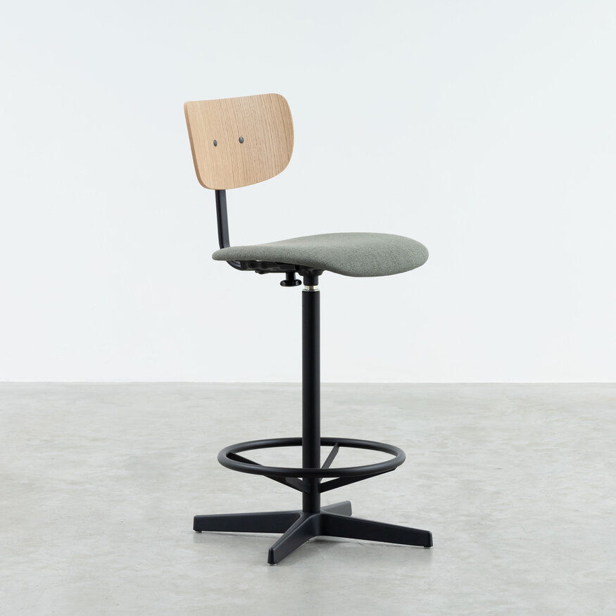Dykmeyer Industrial Counter Design Bar Chair Jops
