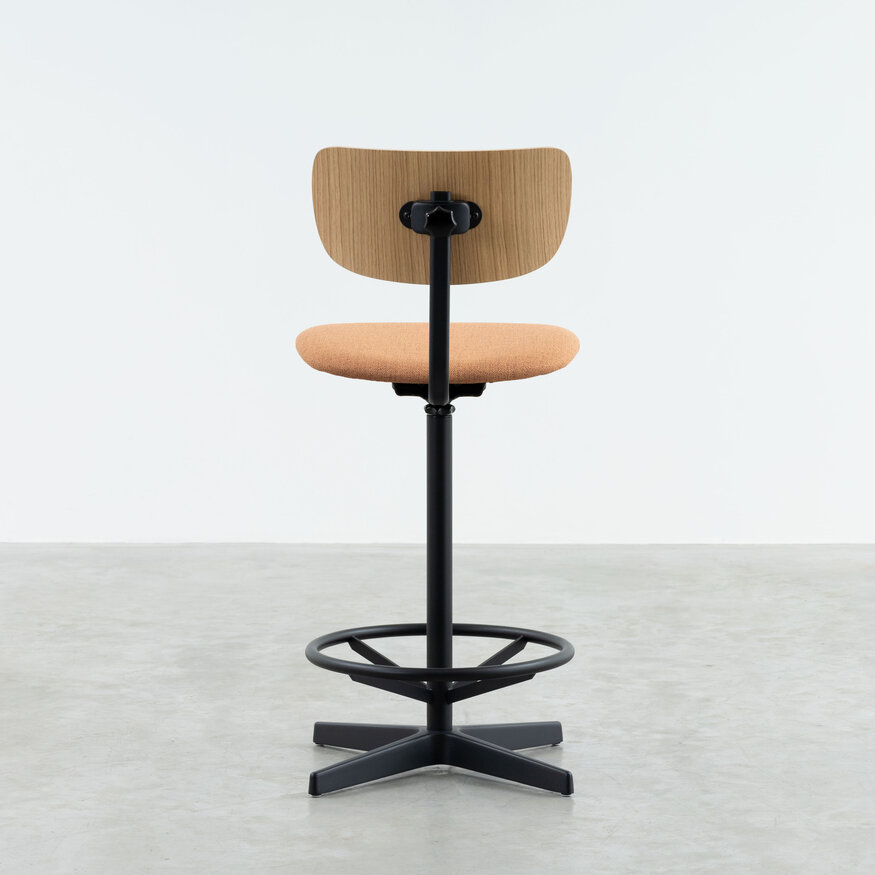 Dykmeyer Industrial Counter Design Bar Chair Jops