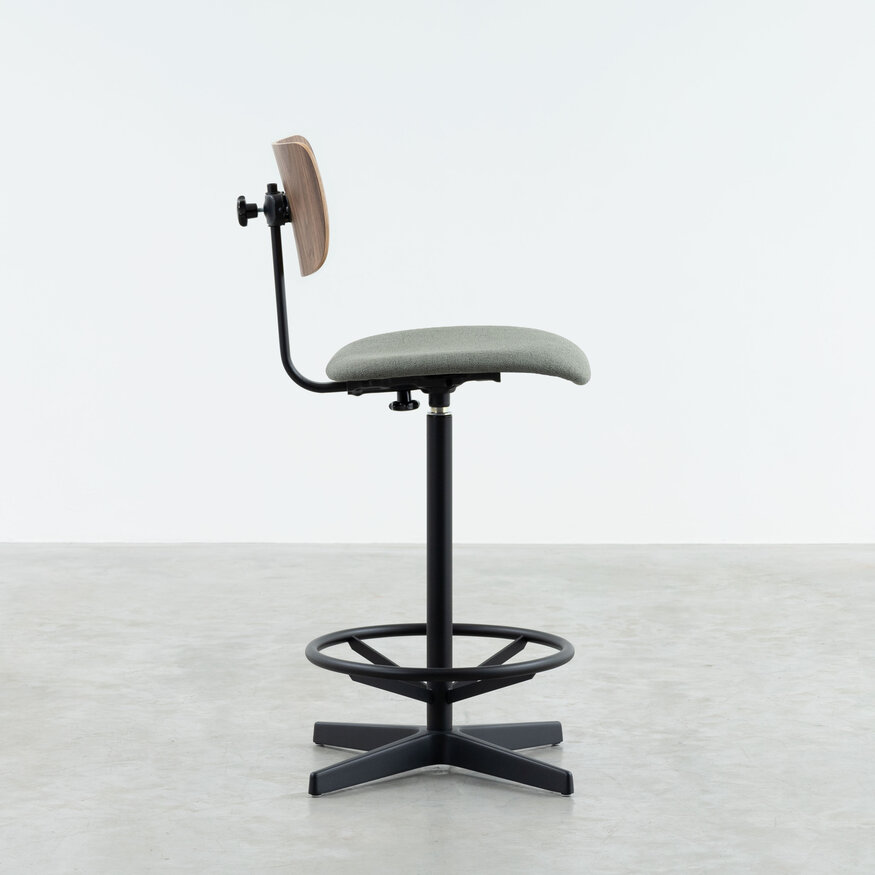 Dykmeyer Industrial Counter Design Bar Chair Jops