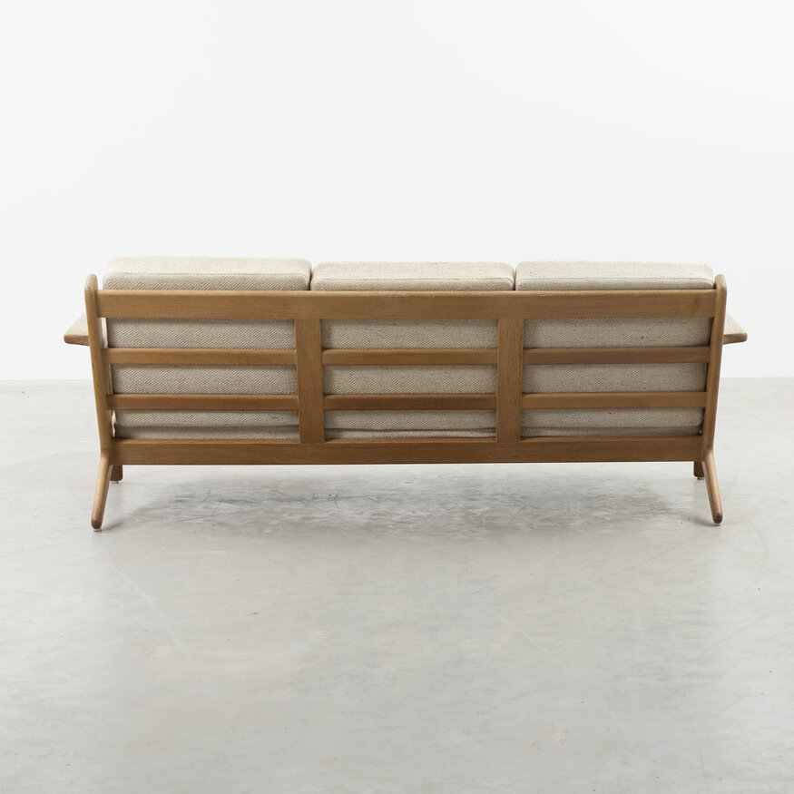 Getama Hans J Wegner GE-290 3-zitsbank eiken Getama