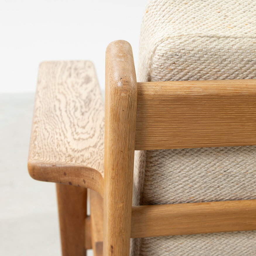 Getama Hans J Wegner GE290 3 seater sofa oak Getama