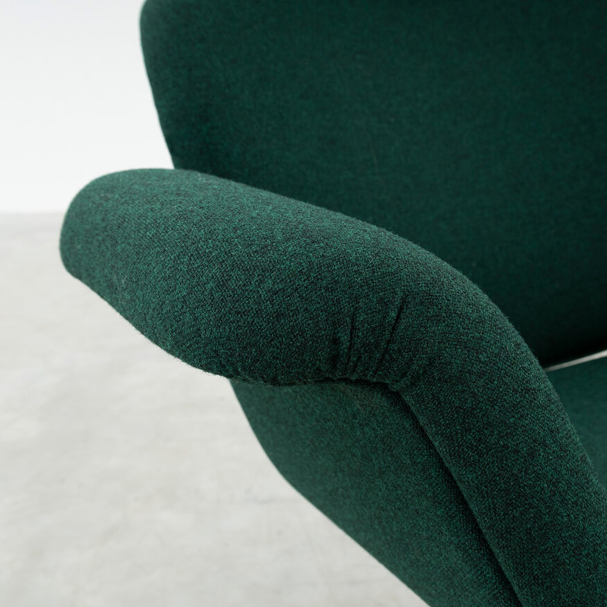 Artifort Pierre Paulin Artifort Big Tulip groen Tonica Artifort