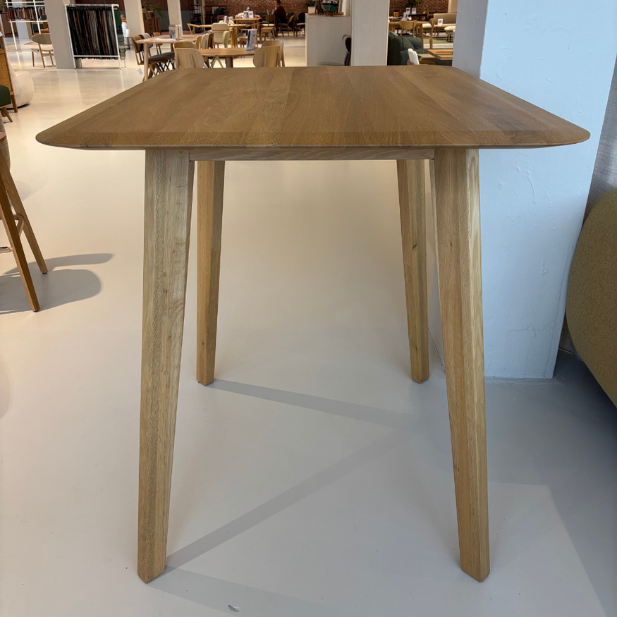 Samt Bar Table 120x90 Oiled Oak
