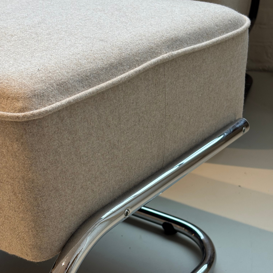 De Zwaan Footstool / Facet Natural 01