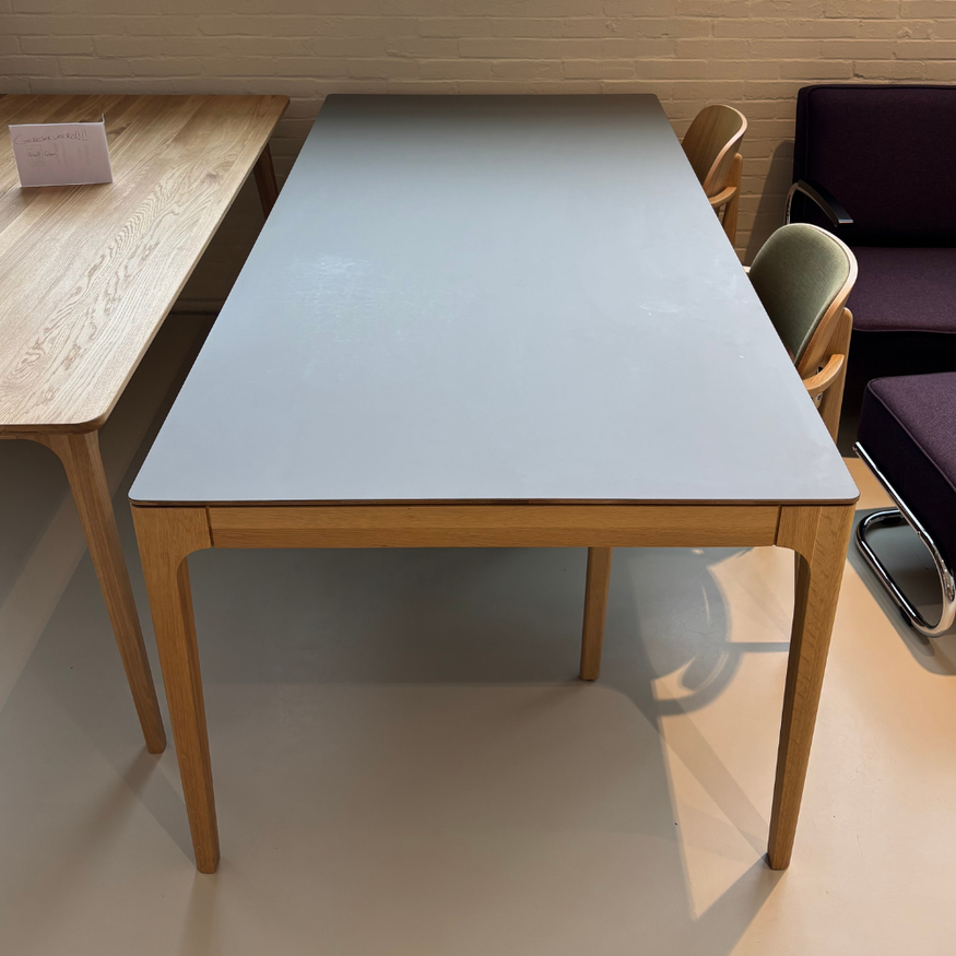 Rikke Table 200x100 Oak with Fenix Top