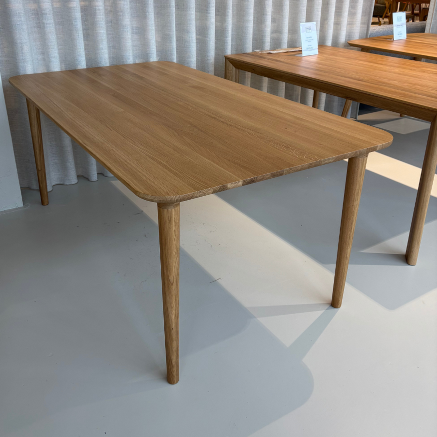 Trompet Table 180x100 Oak Matt Lacquered Trompet Table 180x100 Oak Matt Lacquered