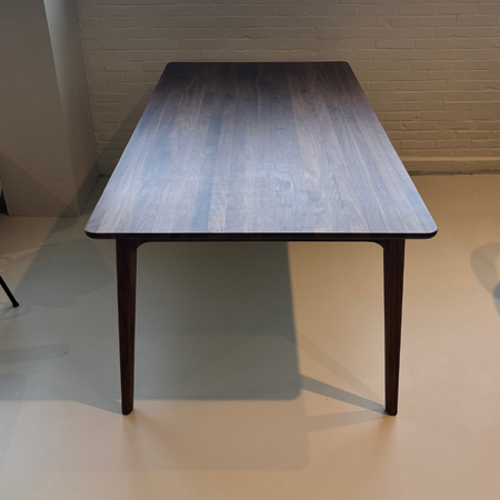 Fjerre Extendable Table 180x100+(2x50) Walnut Matt Lacquered - Outlet Zaandam
