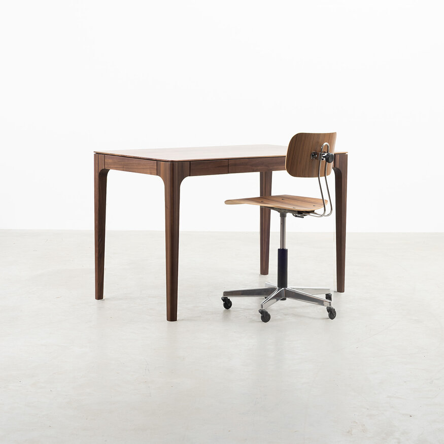Sav & Økse Desk Rikke with drawer