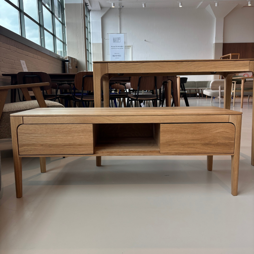 Rikke TV unit 120 cm Oiled Oak Rikke TV unit 120 cm Oiled Oak
