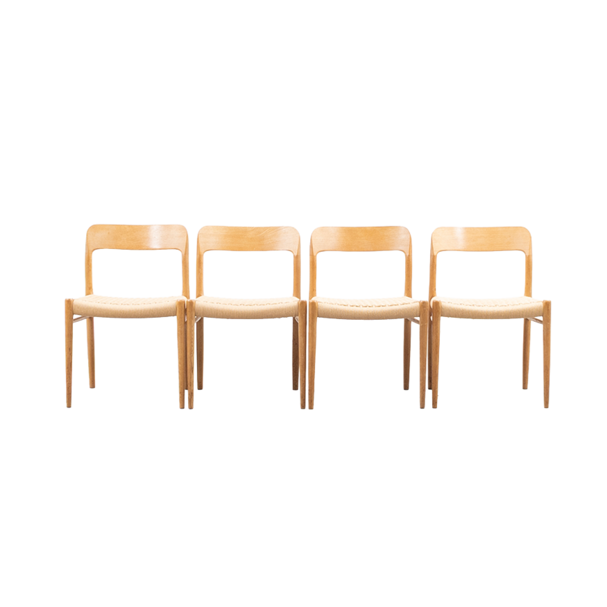 Set van 6 Niels Otto Moller stoelen No. 75 J.L. Møllers Møbelfabrik Set van 6 Niels Otto Moller stoelen No. 75
