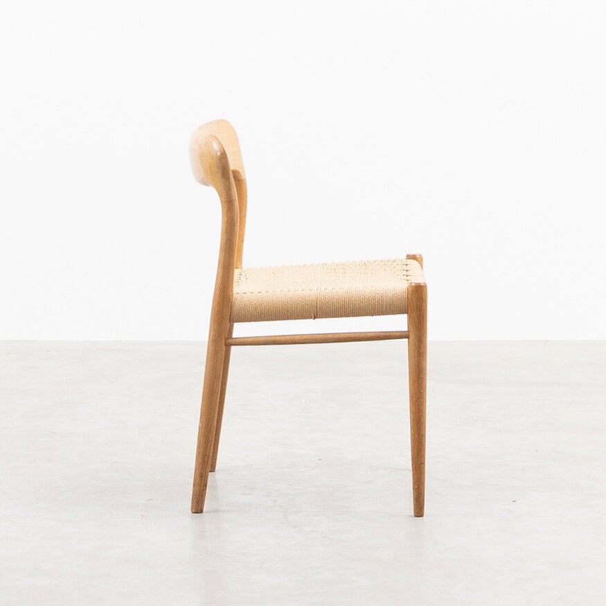 J.L. Møllers Møbelfabrik Set of 6 Niels Otto Moller chairs No. 75