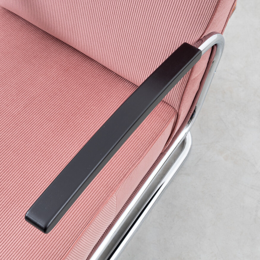 De Zwaan Buisframe Fauteuil Dykmeyer De Zwaan Buisframe Fauteuil