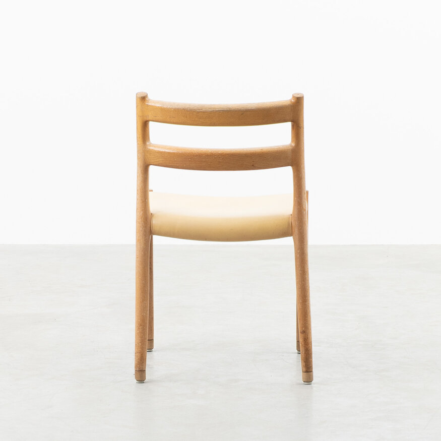 Set van 4 Niels Otto Moller Model 84 stoelen eiken zit bekleed J.L. Møllers Møbelfabrik Set van 4 Niels Otto Moller Model 84 stoelen eiken zit bekleed