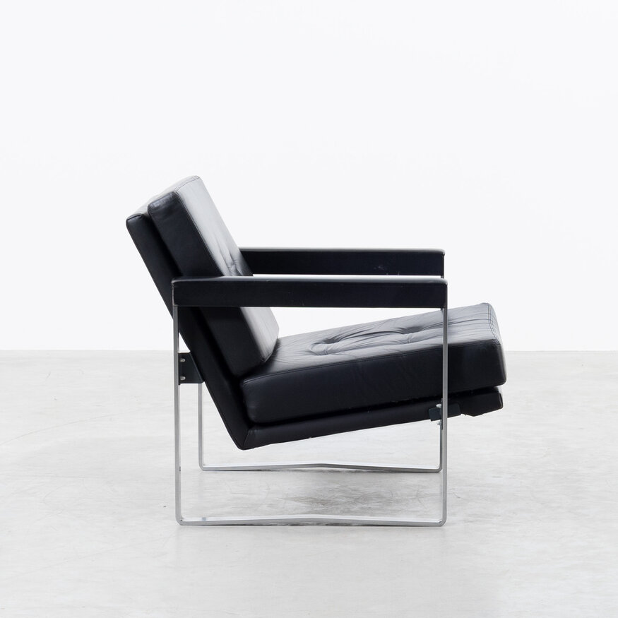 Tempelman fauteuil AP72 zwart leer AP Originals Tempelman fauteuil AP72 zwart leer