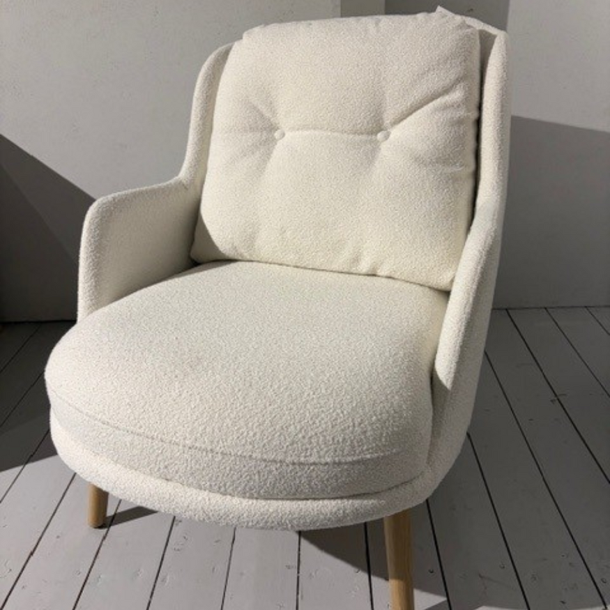 Varme Armchair Boucle Ivory
