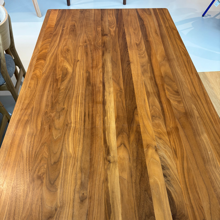 Rikke Tafel 200x90 Walnoot mat gelakt