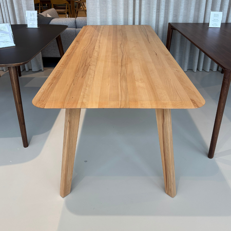 Samt Tafel 240x90 Beuken geolied - Outlet Zaandam Samt Tafel 240x90 Beuken geolied - Outlet Zaandam