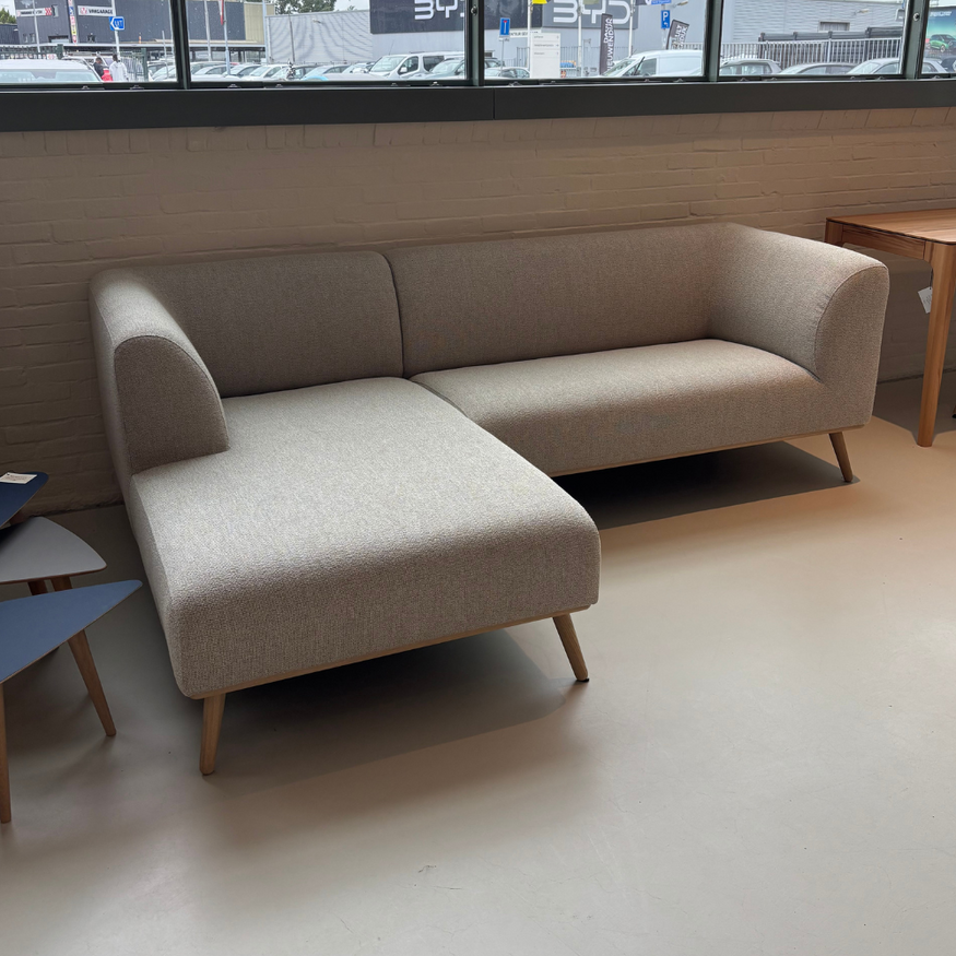 Metta 2-seater sofa with lounge corner Left / Mosso 301216 Metta 2-seater sofa with lounge corner Left / Mosso 301216