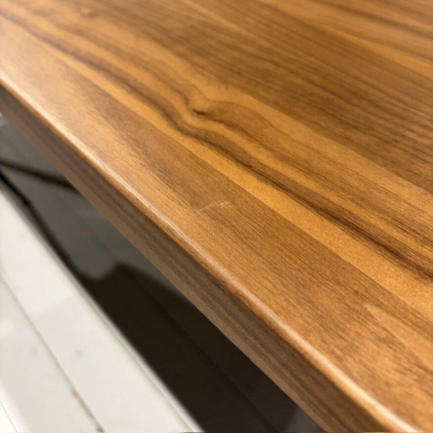 TD4 Eettafel 160x80 Walnoot mat gelakt / Zwart TD4 Eettafel 160x80 Walnoot mat gelakt / Zwart