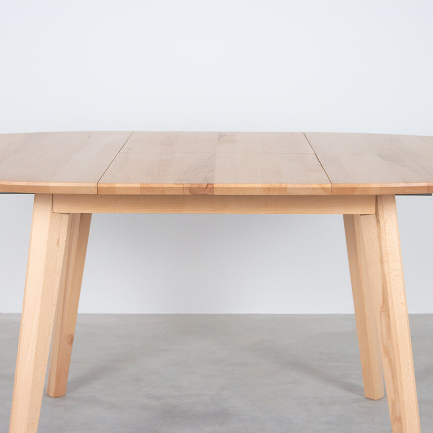 Round extentable table Nonne Ø120+(1x50) Sav & Økse Round extentable table Nonne Ø120+(1x50)