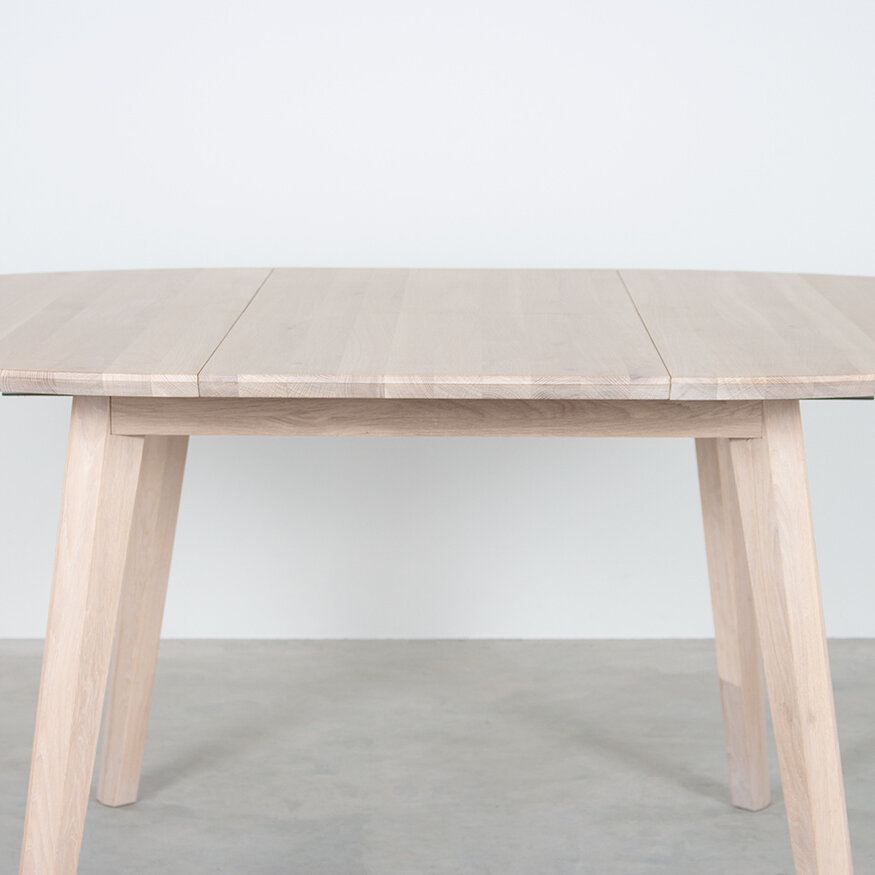 Round extentable table Nonne Ø140+(1x60) Sav & Økse Round extentable table Nonne Ø140+(1x60)
