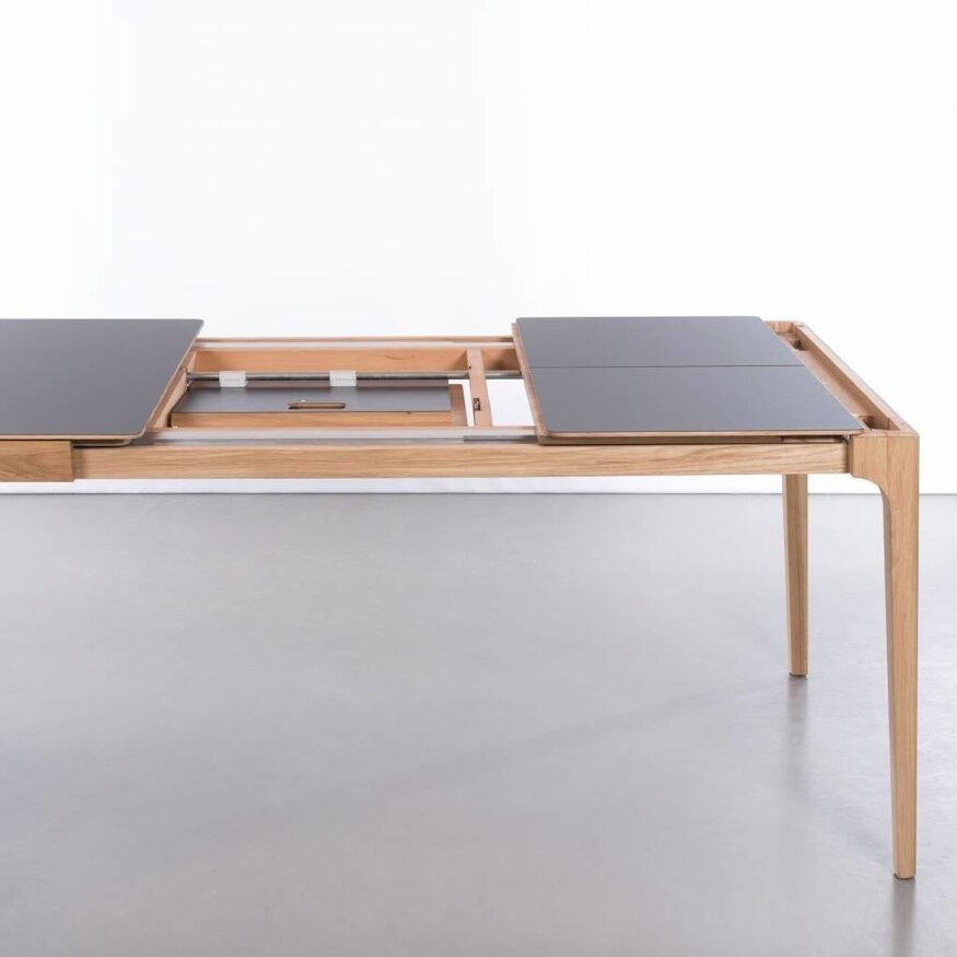 Rikke uitschuifbare tafel 200x100+(2x50) Sav & Økse Rikke uitschuifbare tafel 200x100+(2x50)