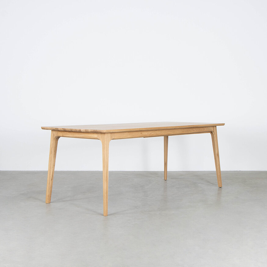 Fjerre Extendable Table 200x100+(1x50) Sav & Økse Fjerre Extendable Table 200x100+(1x50)